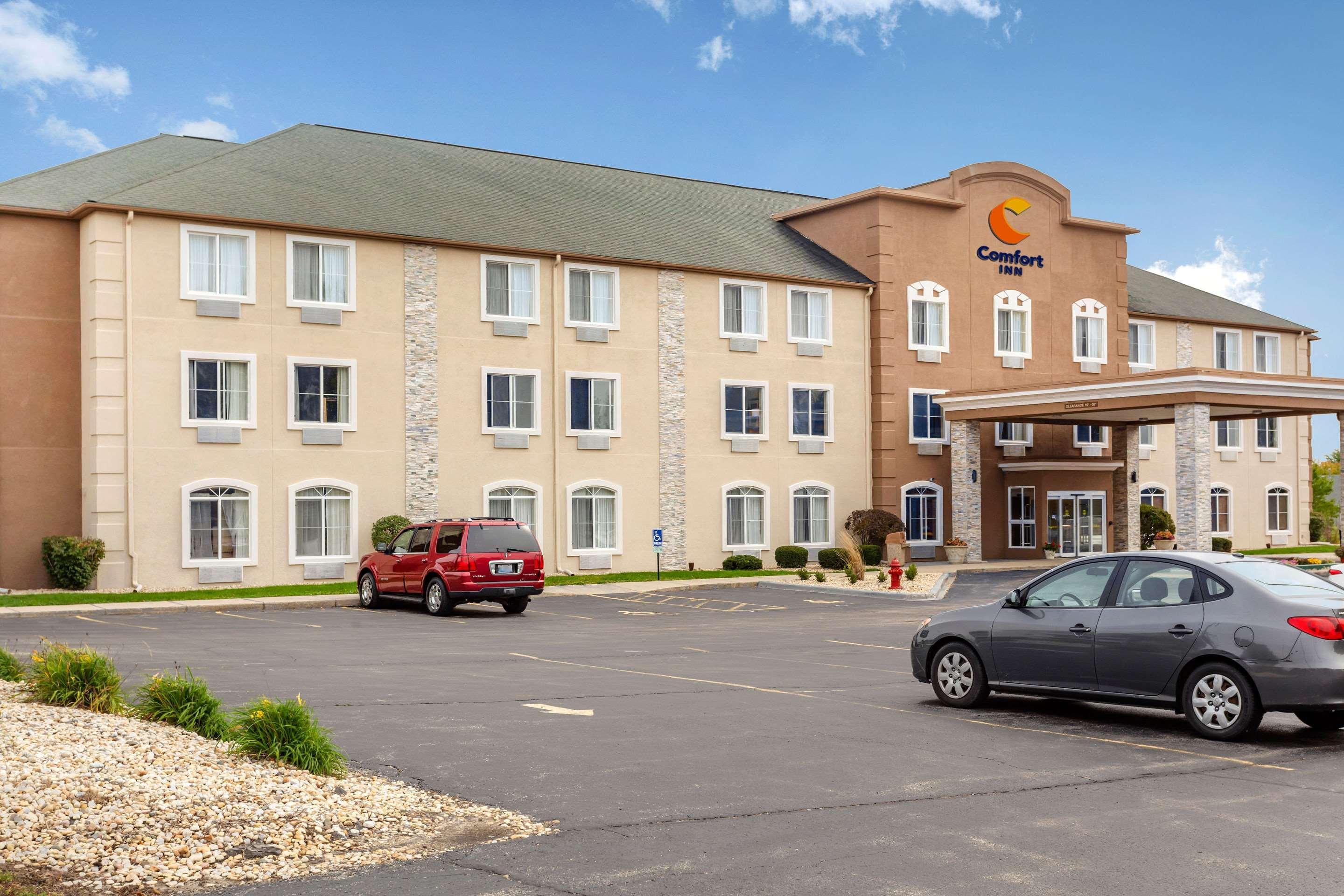 Comfort Inn Dekalb - Adjacent The University Exterior foto
